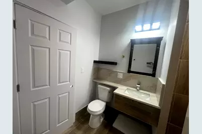 7220 S East End Avenue, Chicago, IL 60649 - Photo 9