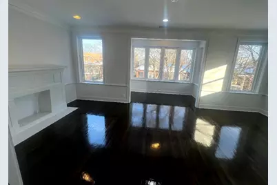 7220 S East End Avenue, Chicago, IL 60649 - Photo 3