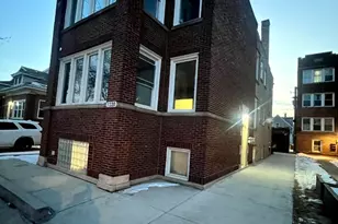 7220 S East End Ave, Chicago, IL 60649 - Photo 1