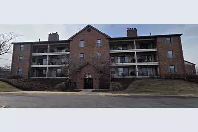 621 Hapsfield Lane #103, Buffalo Grove, IL 60089 - Photo 1