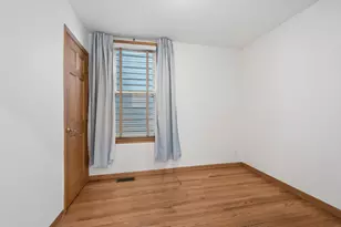 4104 N Claremont Ave, Chicago, IL 60618 - Photo 9