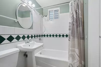 4104 N Claremont Avenue, Chicago, IL 60618 - Photo 11