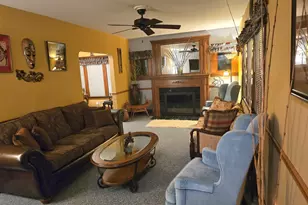 437 S Craig Pl, Lombard, IL 60148 - Photo 3