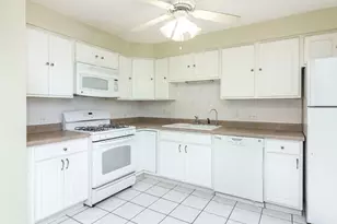 6708 W 107th St, Chicago Ridge, IL 60415 - Photo 5