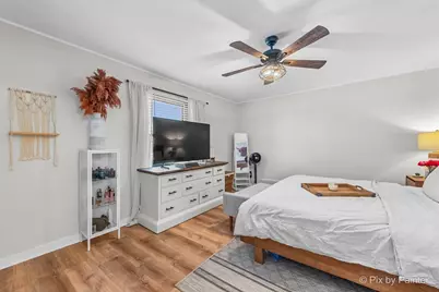 117 SW Benedict Drive, Poplar Grove, IL 61065 - Photo 13