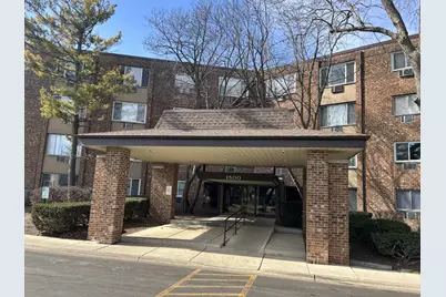 1500 Robin Circle #314, Hoffman Estates, IL 60169 - Photo 1