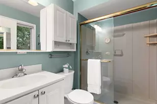 1107 W Francis Dr, Arlington Heights, IL 60005 - Photo 13