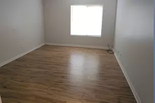 711 Tipperary Ct, Schaumburg, IL 60193 - Photo 5