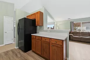 209 Nicole Dr, South Elgin, IL 60177 - Photo 11