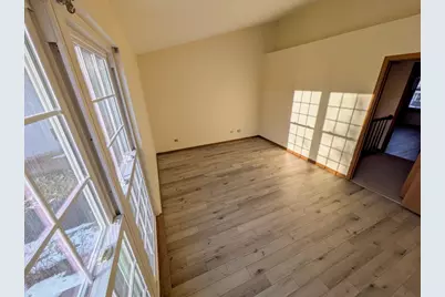 28 N Oltendorf Road #28, Streamwood, IL 60107 - Photo 11