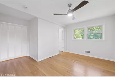 [Address not provided], Glenview, IL 60025 - Photo 13