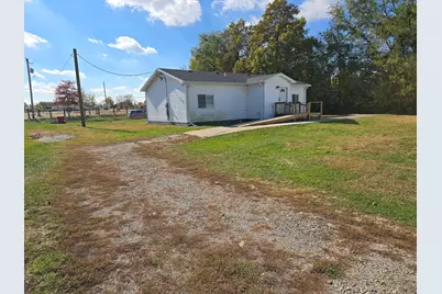 17611 E 4750S Road, Pembroke Twp, IL 60958 - Photo 7