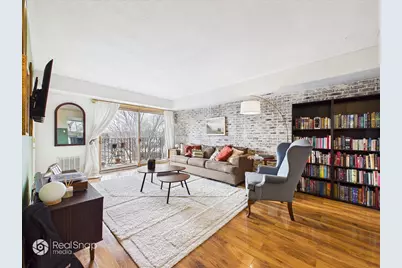 [Address not provided], Palatine, IL 60067 - Photo 3