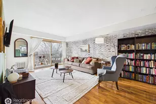 113 W Brandon Ct, Palatine, IL 60067 - Photo 3