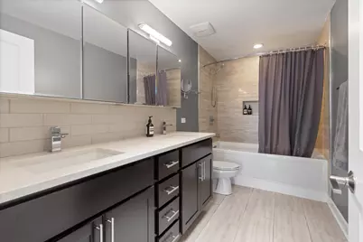 550 N Kingsbury Street #106, Chicago, IL 60654 - Photo 15