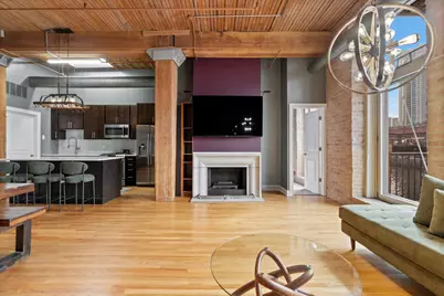 550 N Kingsbury Street #106, Chicago, IL 60654 - Photo 7