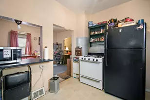 810 S 4th Ave, Kankakee, IL 60901 - Photo 5