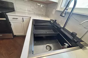 [Address not provided], South Holland, IL 60473 - Photo 13