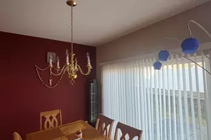 354 Aaron Ln, Bolingbrook, IL 60440 - Photo 5