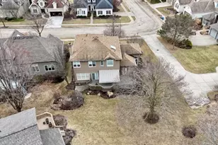 1283 Cranbrook Cir, Aurora, IL 60502 - Photo 43