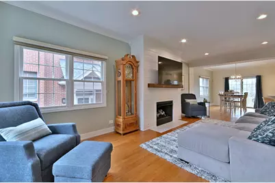 142 W 3rd Street #142, Elmhurst, IL 60126 - Photo 9