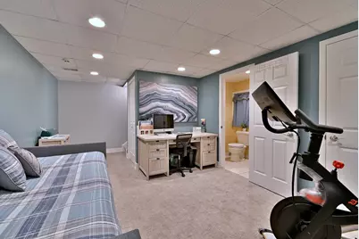 142 W 3rd Street #142, Elmhurst, IL 60126 - Photo 41