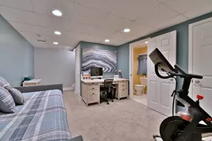 142 W 3rd St, Elmhurst, IL 60126 - Photo 41