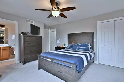 142 W 3rd Street #142, Elmhurst, IL 60126 - Photo 33