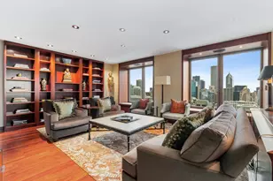 161 E Chicago Ave, Chicago, IL 60611 - Photo 3