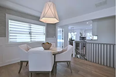 252 Ann Street, Clarendon Hills, IL 60514 - Photo 9