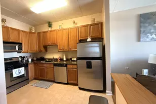 9355 Irving Park Rd, Schiller Park, IL 60176 - Photo 9