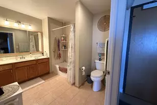 9355 Irving Park Rd, Schiller Park, IL 60176 - Photo 13