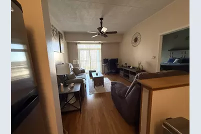 9355 Irving Park Road #409, Schiller Park, IL 60176 - Photo 5