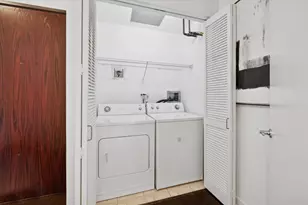 3140 N Sheffield Ave, Chicago, IL 60657 - Photo 15