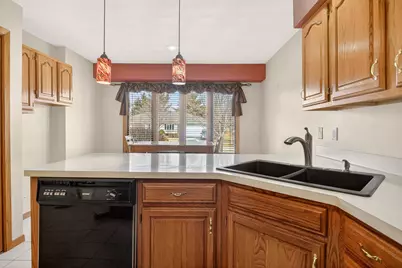 6547 Stonehill Way #88B, Rockford, IL 61108 - Photo 7