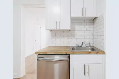 1430 W Superior Street #2R, Chicago, IL 60642 - Photo 3