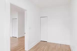 1430 W Superior St, Chicago, IL 60642 - Photo 13