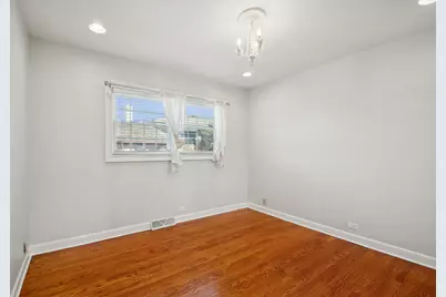 8455 N Chester Avenue, Niles, IL 60714 - Photo 15