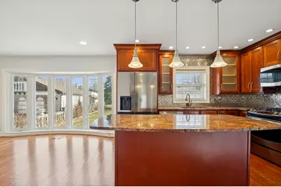 8455 N Chester Avenue, Niles, IL 60714 - Photo 7