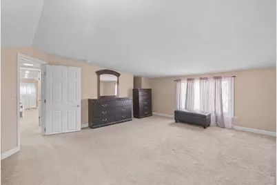 10715 Diversey Avenue, Melrose Park, IL 60164 - Photo 9