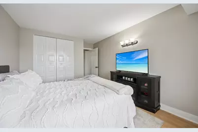 4949 Golf Road #308, Skokie, IL 60077 - Photo 17