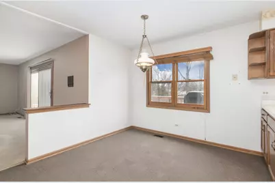 400 Green River Court, Schaumburg, IL 60194 - Photo 11