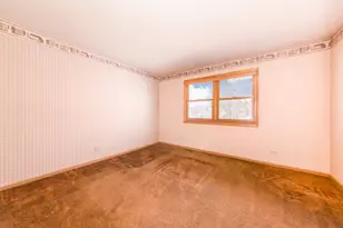 400 Green River Ct, Schaumburg, IL 60194 - Photo 23