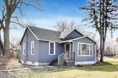 14895 W Russell Road, Zion, IL 60099 - Photo 1