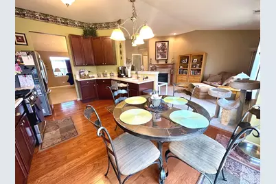 1053 Carrick Lane #1053, McHenry, IL 60050 - Photo 5