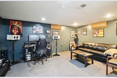 15811 S Marshfield Avenue, Harvey, IL 60426 - Photo 27