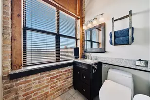 1801 S Michigan Ave, Chicago, IL 60616 - Photo 17
