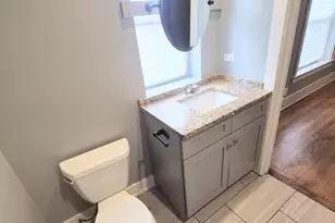 5233 S Michigan Ave, Chicago, IL 60615 - Photo 7