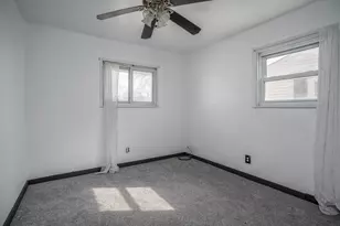 444 6th St E, Milan, IL 61264 - Photo 15