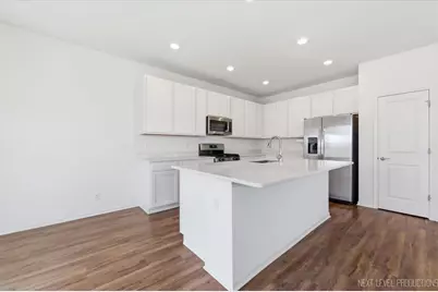 1040 Moraine Drive, South Elgin, IL 60177 - Photo 11